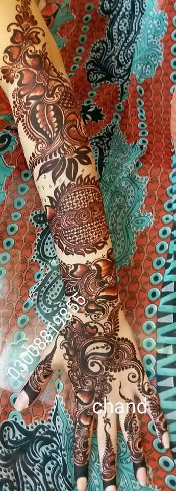 decent mehndi design